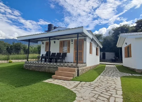 Best Hotel in Bir Billing – 0189 429 5699 – Near Paragliding Landing Site